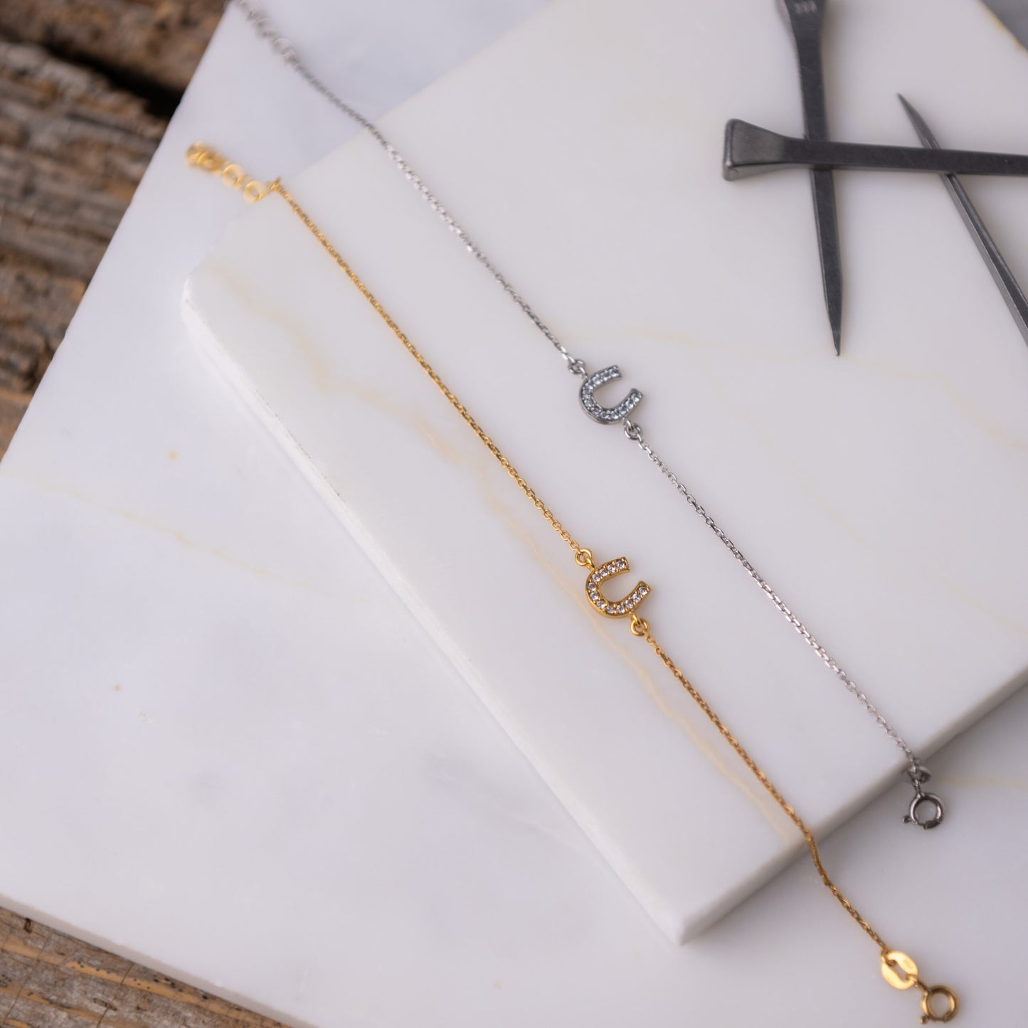 Horseshoe With White Zircon